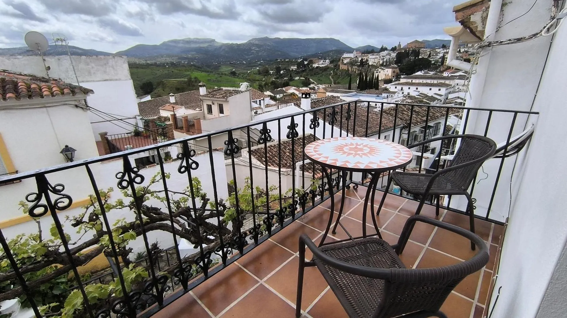 La Casita De La Parra Villa Ronda